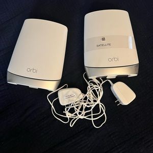 Orbi whole Home Tri band mesh router